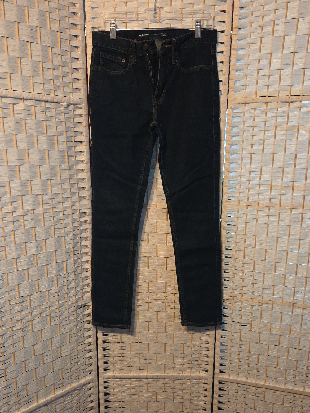 Old Navy Men's Skinny Jeans in DARK WASH size 30/30 LIKE NEW